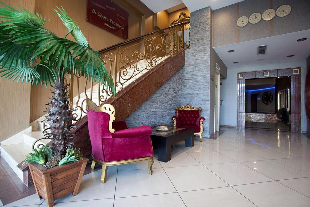 Hotel Grand 3*