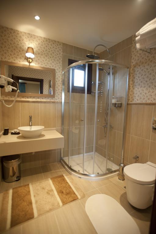 Riva's Club Hotel 3*