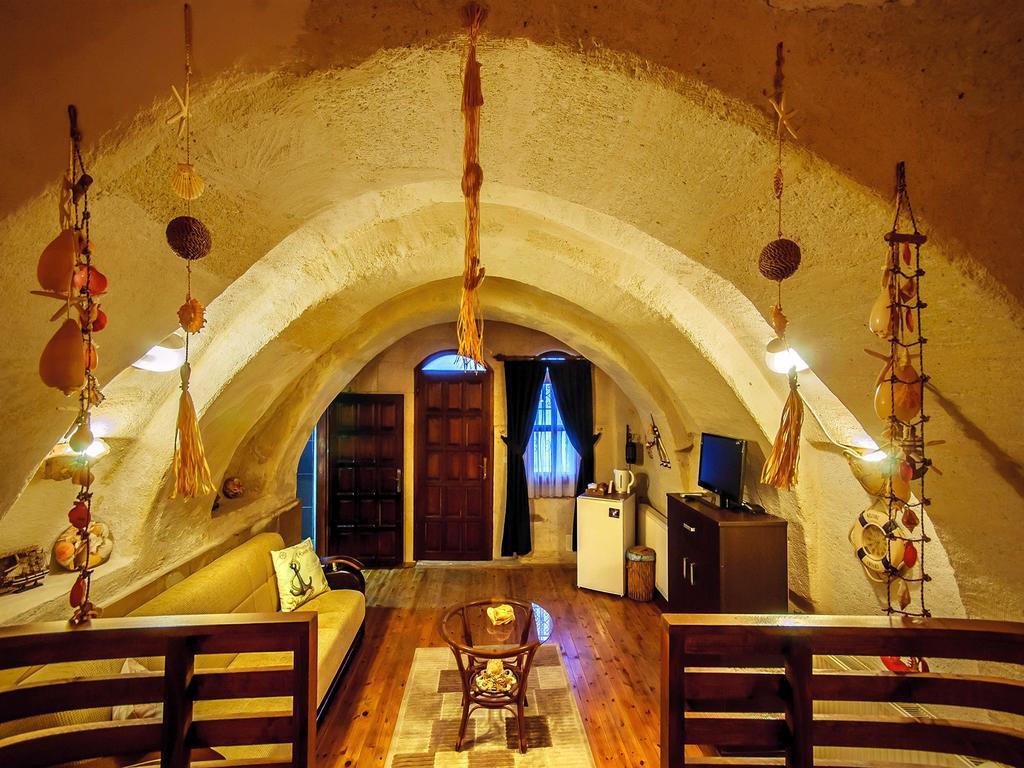 Adanos Guest house