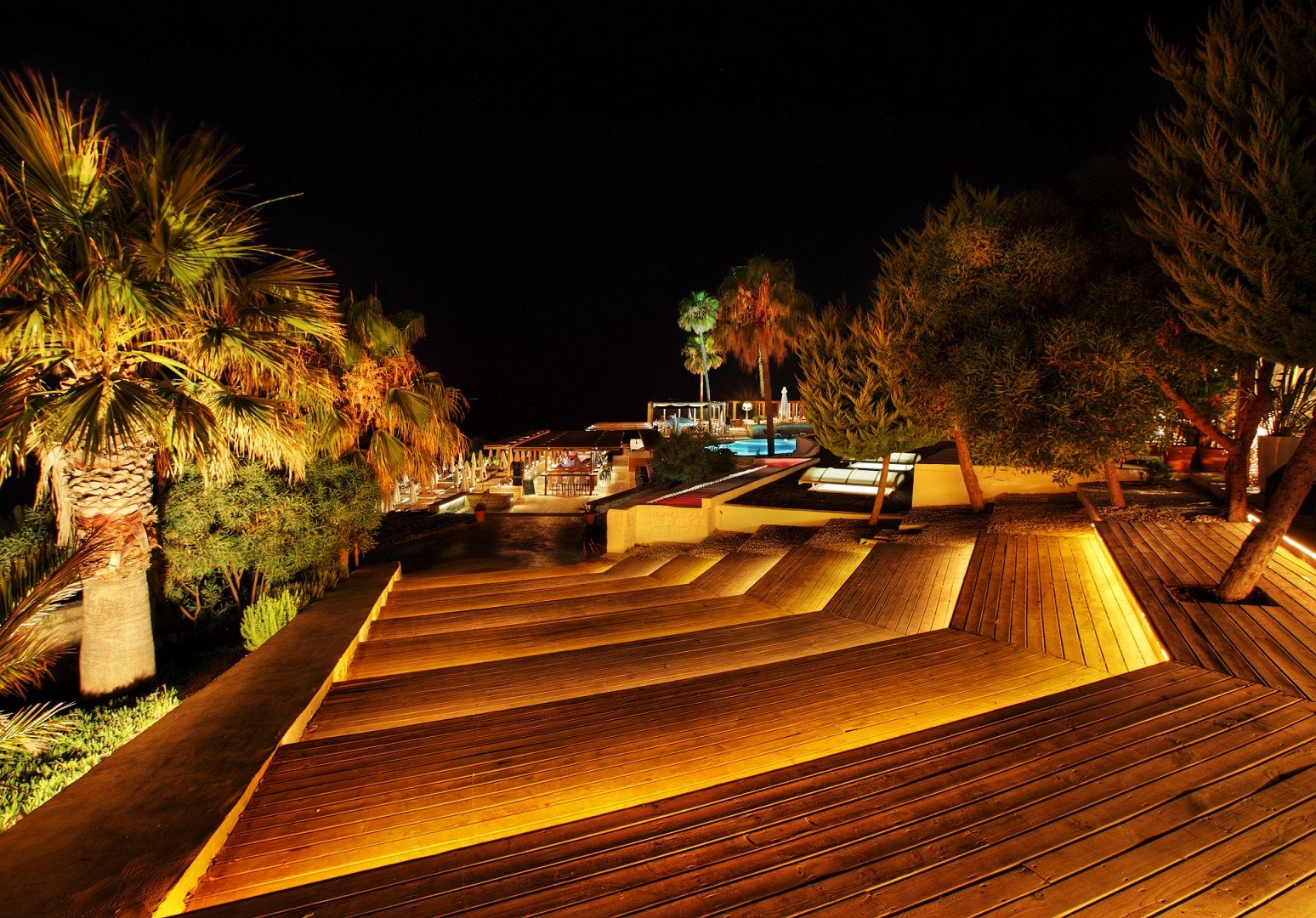 Ceshme Hotel