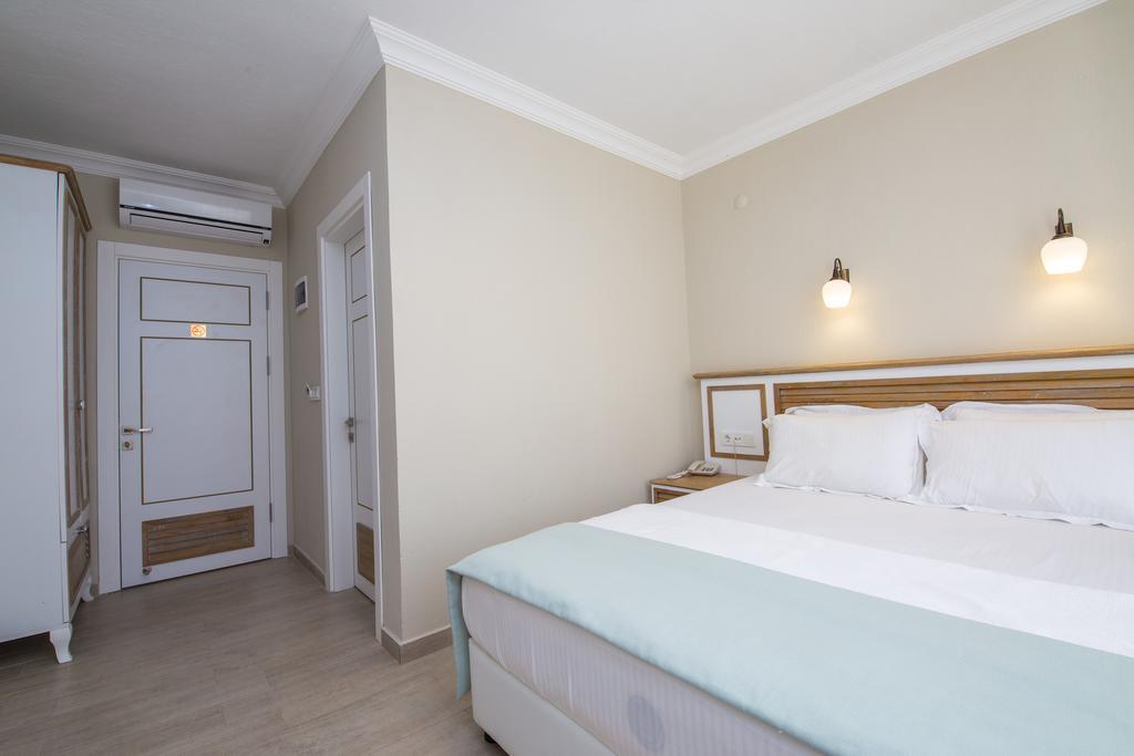 Beyaz Ev Bed & Breakfast 3*