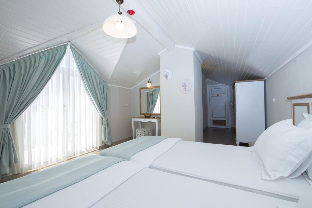 Beyaz Ev Bed & Breakfast