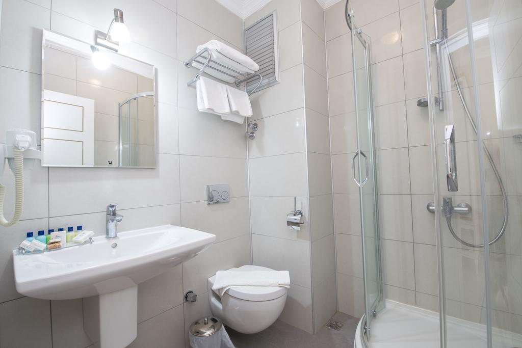 Beyaz Ev Bed & Breakfast Datca