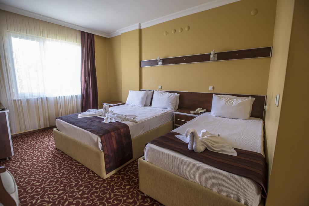 Arteka Hotel 2*