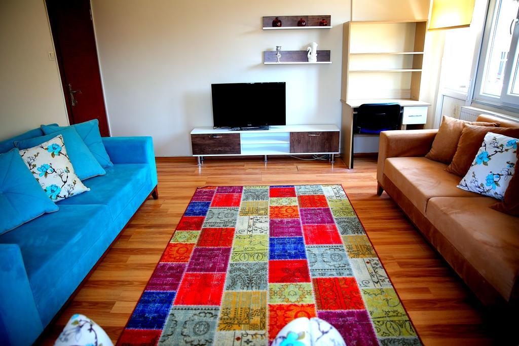 & Hizmetleri Apartment