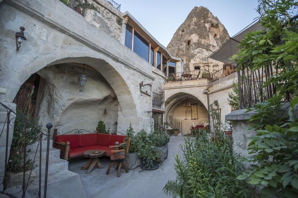 Koza Cave