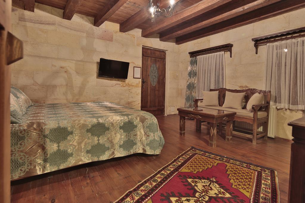 Hotel Shoestring Cave House 2*