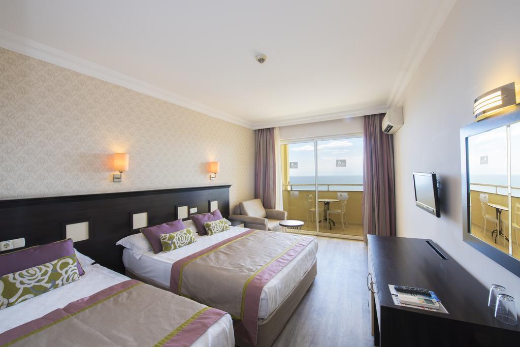 Resort Alegria & (adults Only)