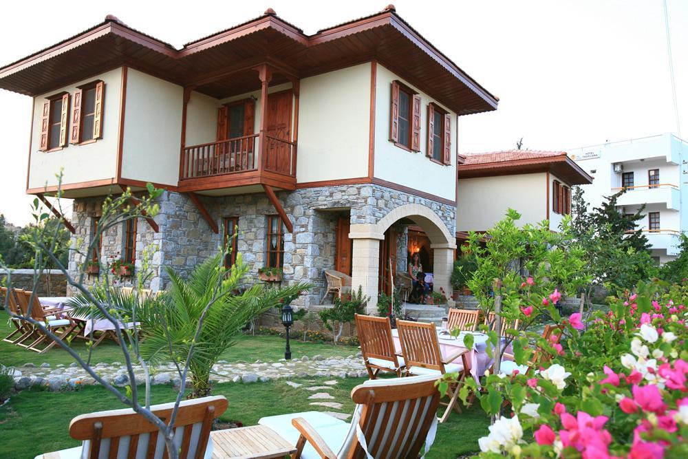 Tuerk Evi 4*