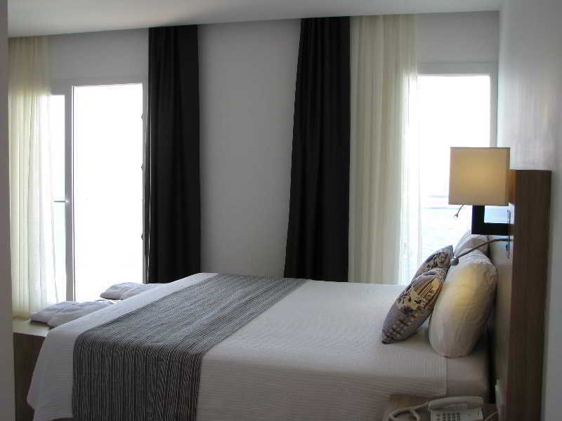 Rhapsody Hotel