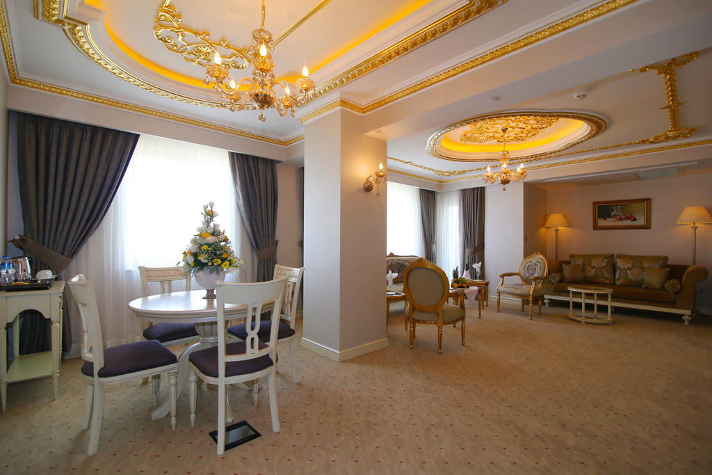 Demir 4*