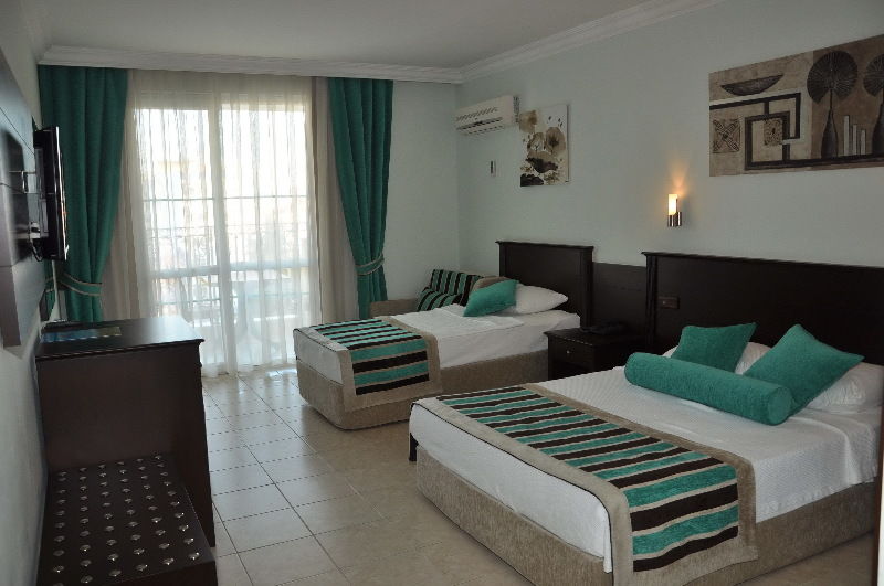 Kleopatra Royal Palm Resort Alanya