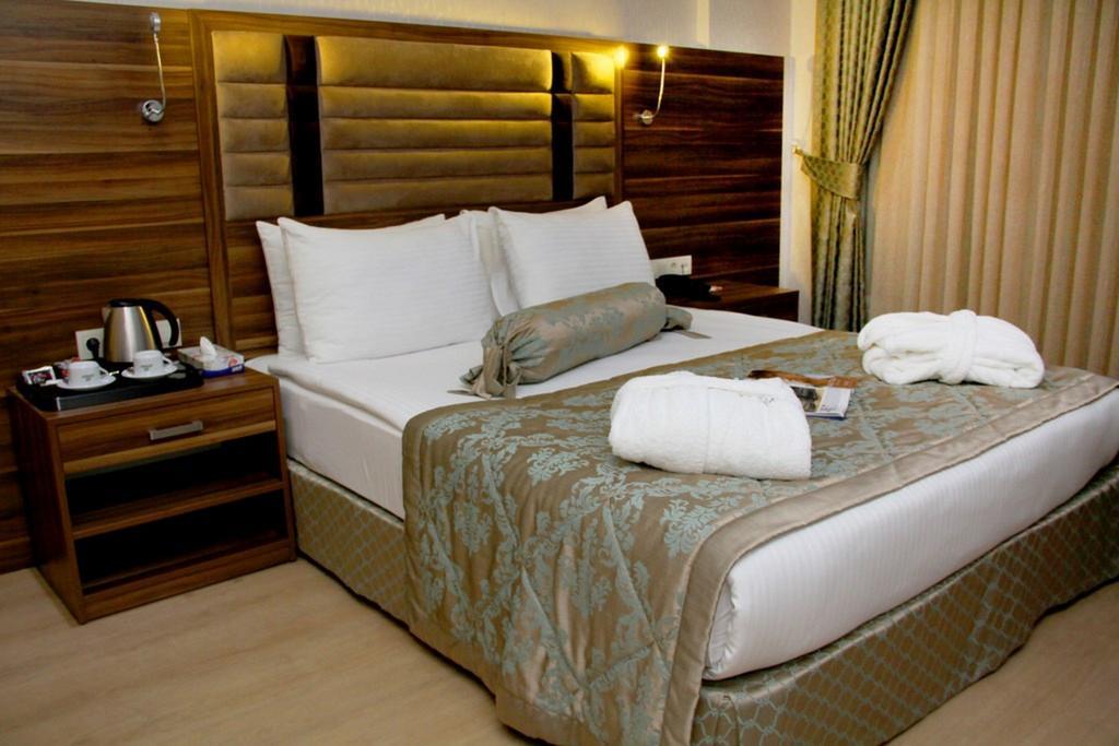 Adanava Hotel 4*