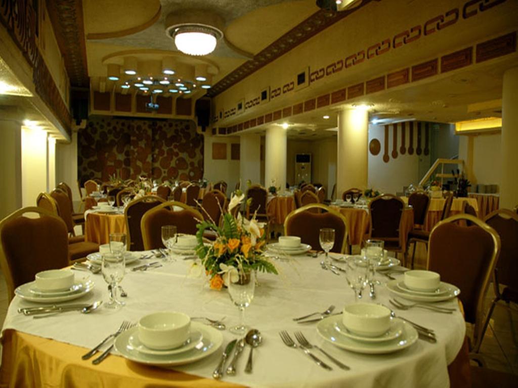 Artic Hotel 3*