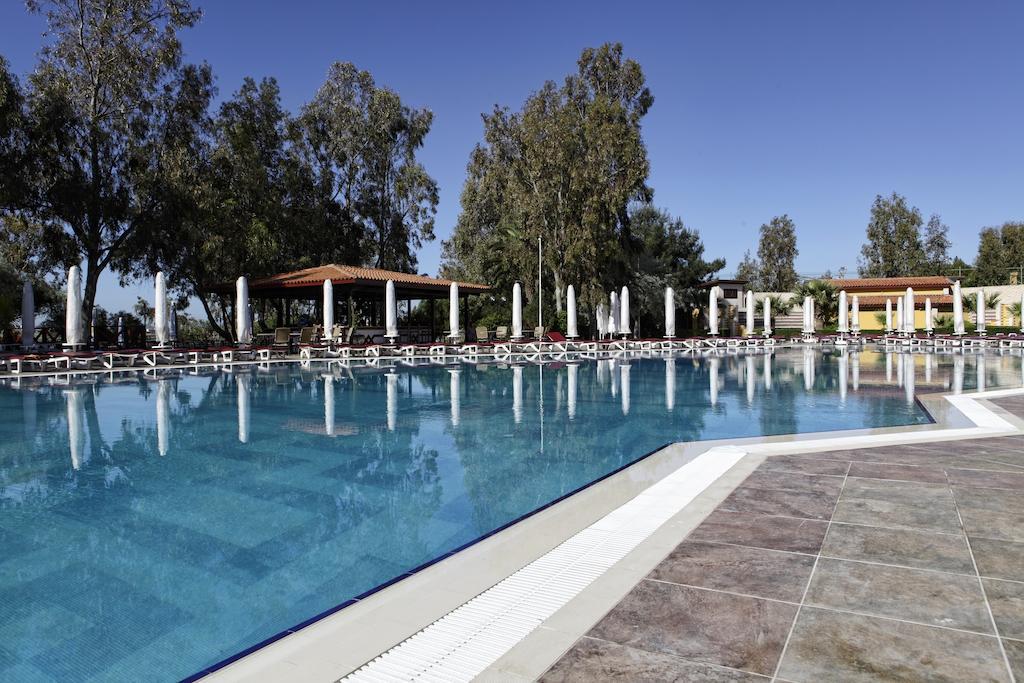 Halic Park Resort 5*