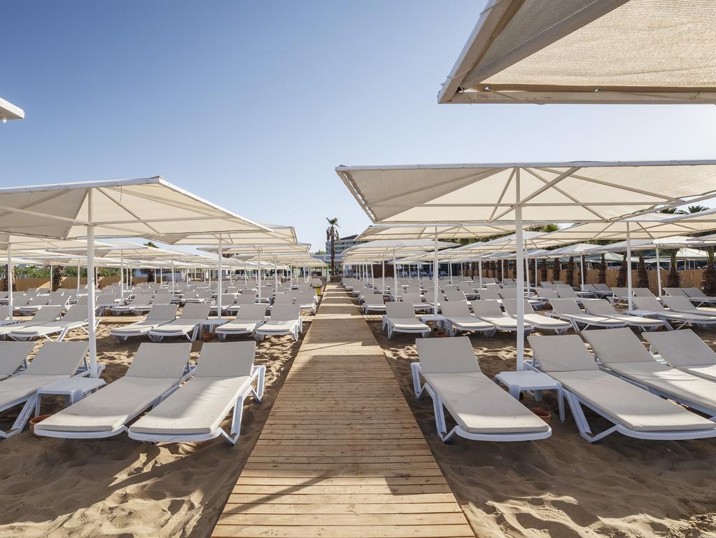Luna Blanca & Hotel