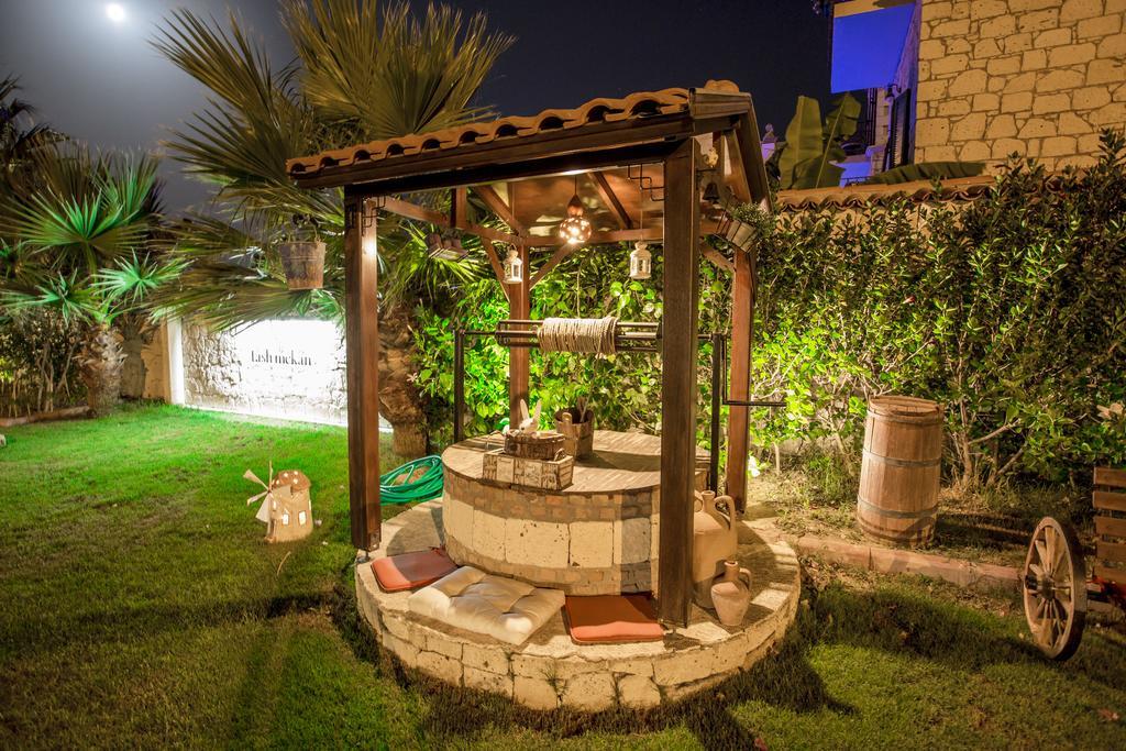 Hotel Tash Mekan 3*