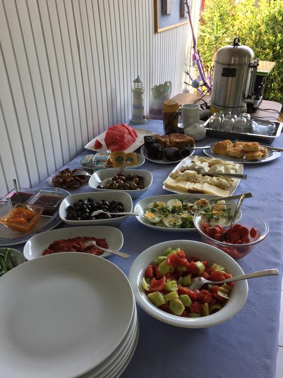 Friends Pension&camping Homestay Cirali