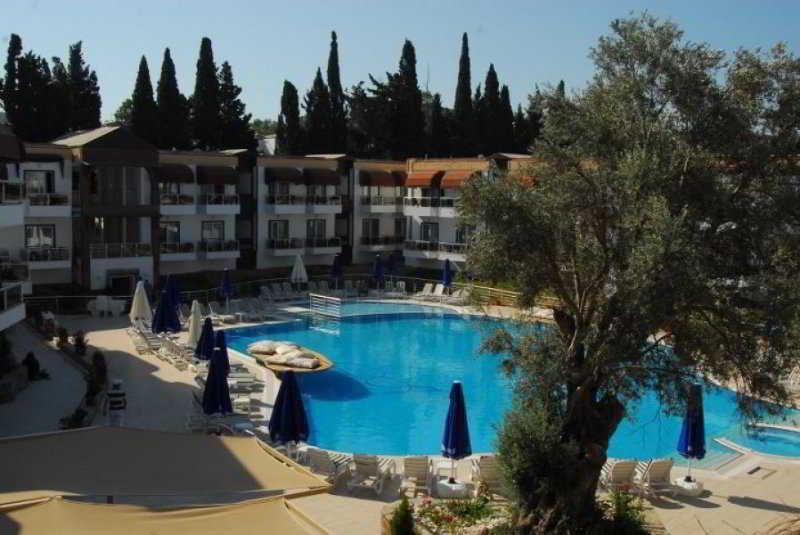 Hotel Risa