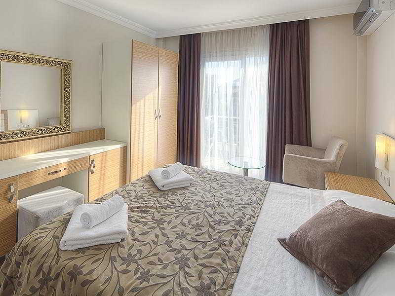 Risa Hotel