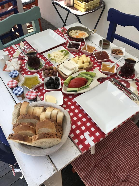 Marti Guest house *