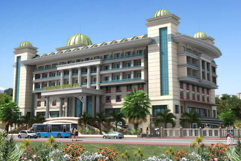 Luna Blanca & Hotel 5*