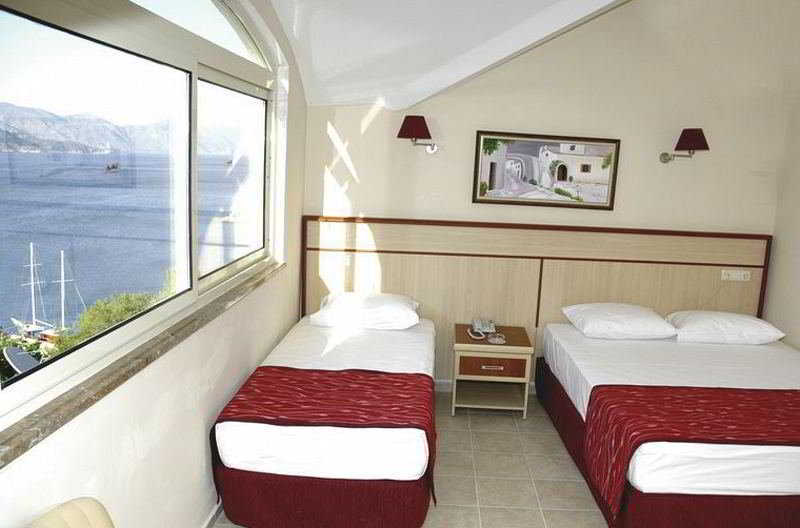 Hotel Calipso 4*