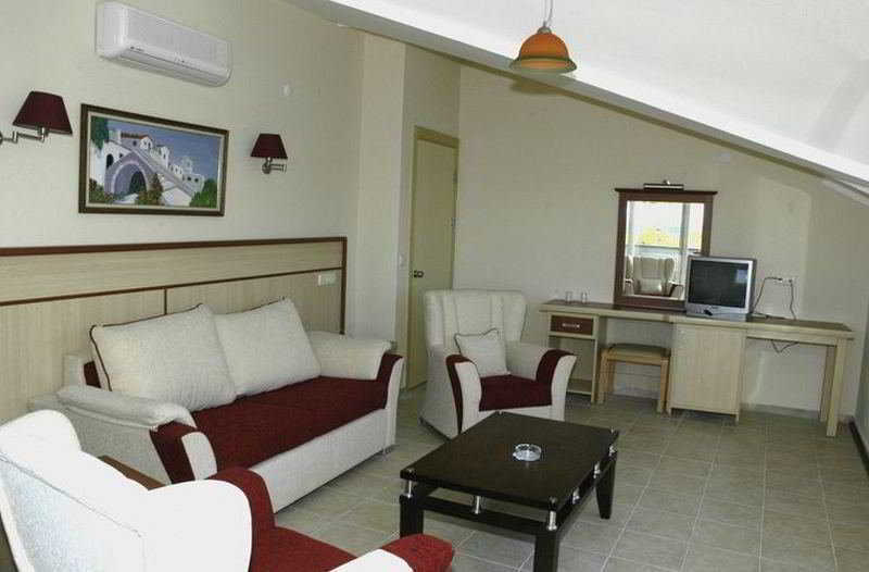 Calipso Hotel 4*