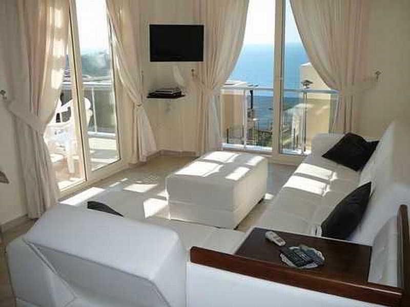 Royal Heights *