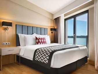 Ramada Encore Hotel 3*