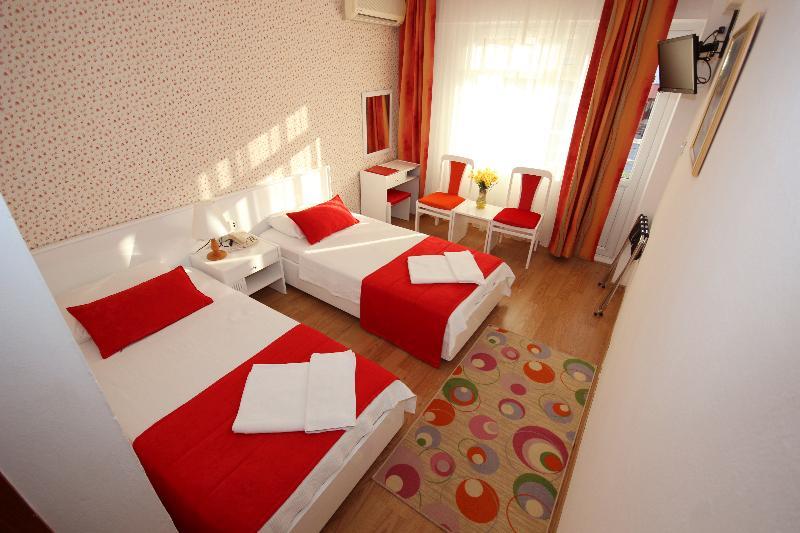 Hotel Saadet 3*