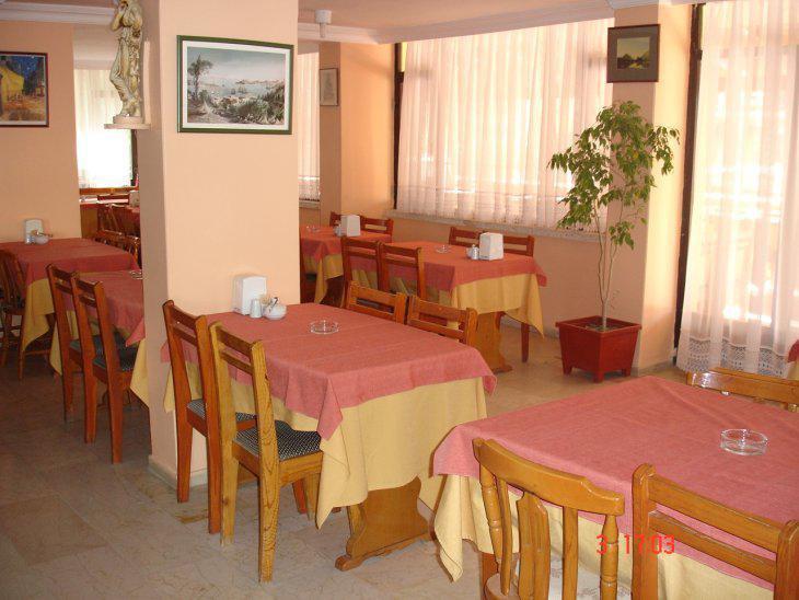 Hotel Temple Miletos 2*
