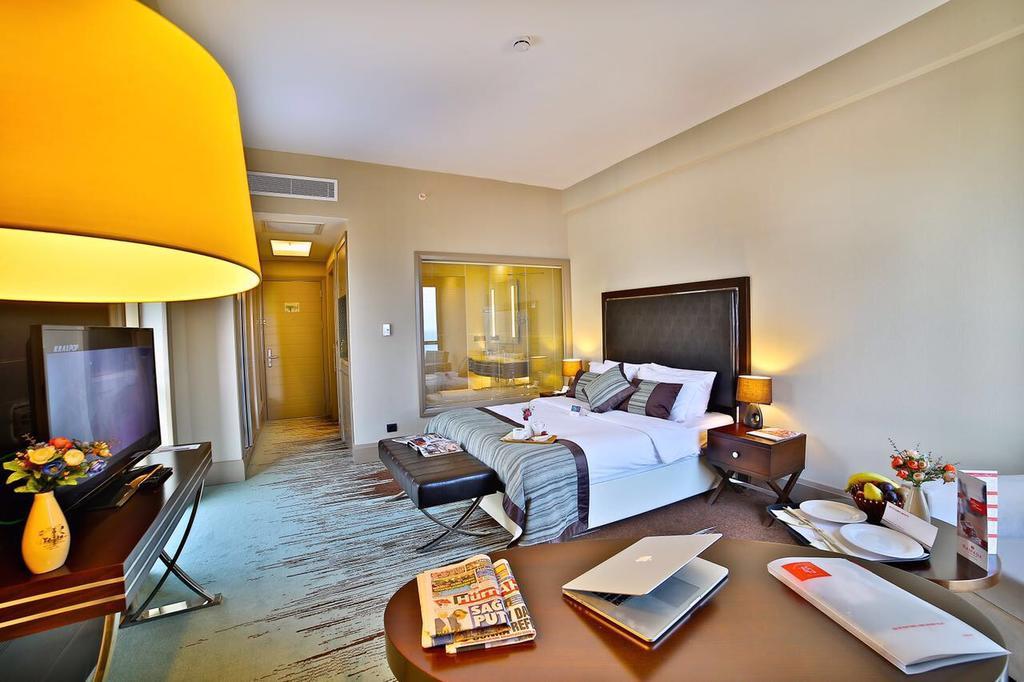 Hotel Ramada By Wyndham 4*