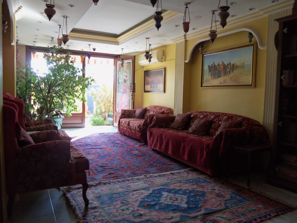Cosmopolitan Park Hotel 3*