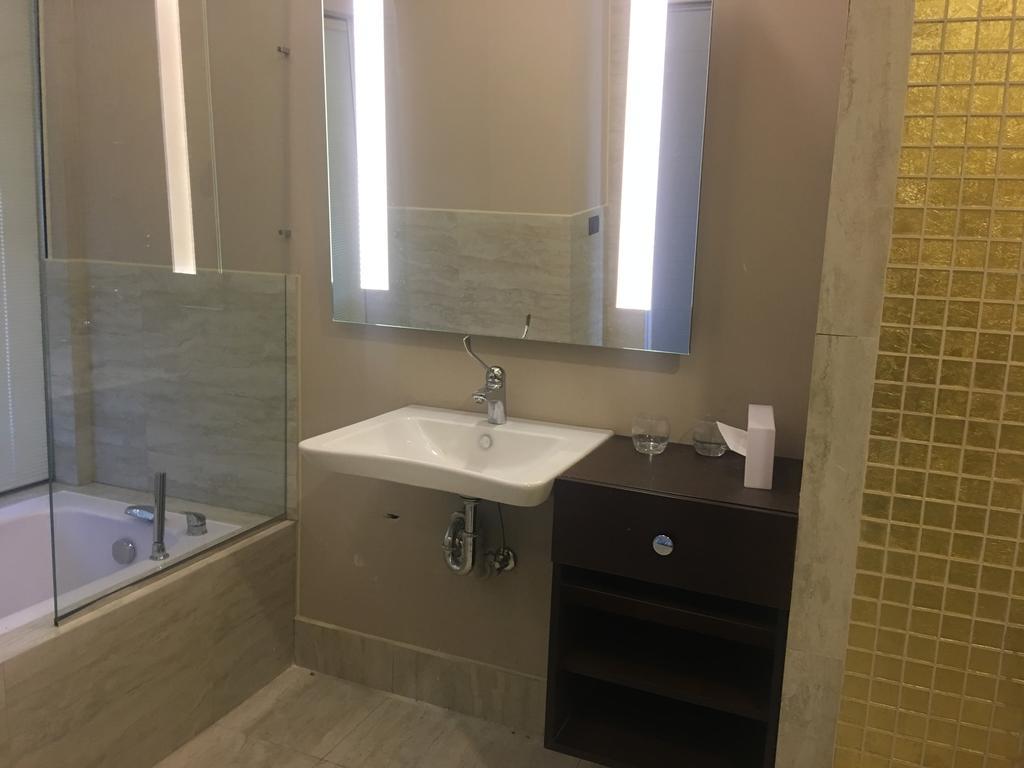Ramada By Wyndham 4*