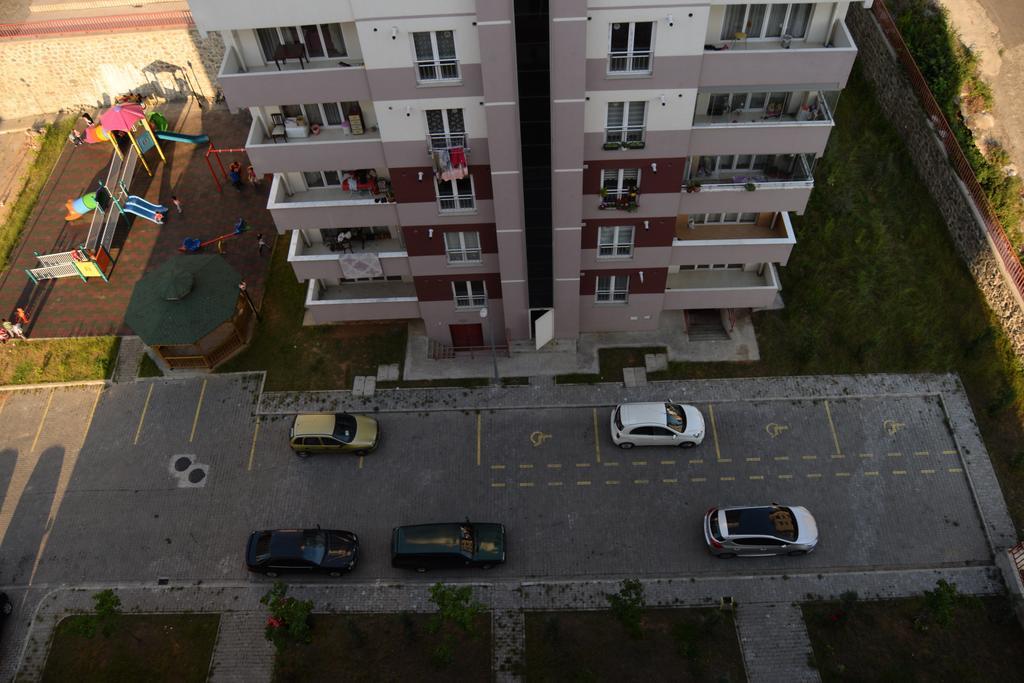 Meydan House Apartment