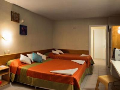 Hotel Golden Gate 2*