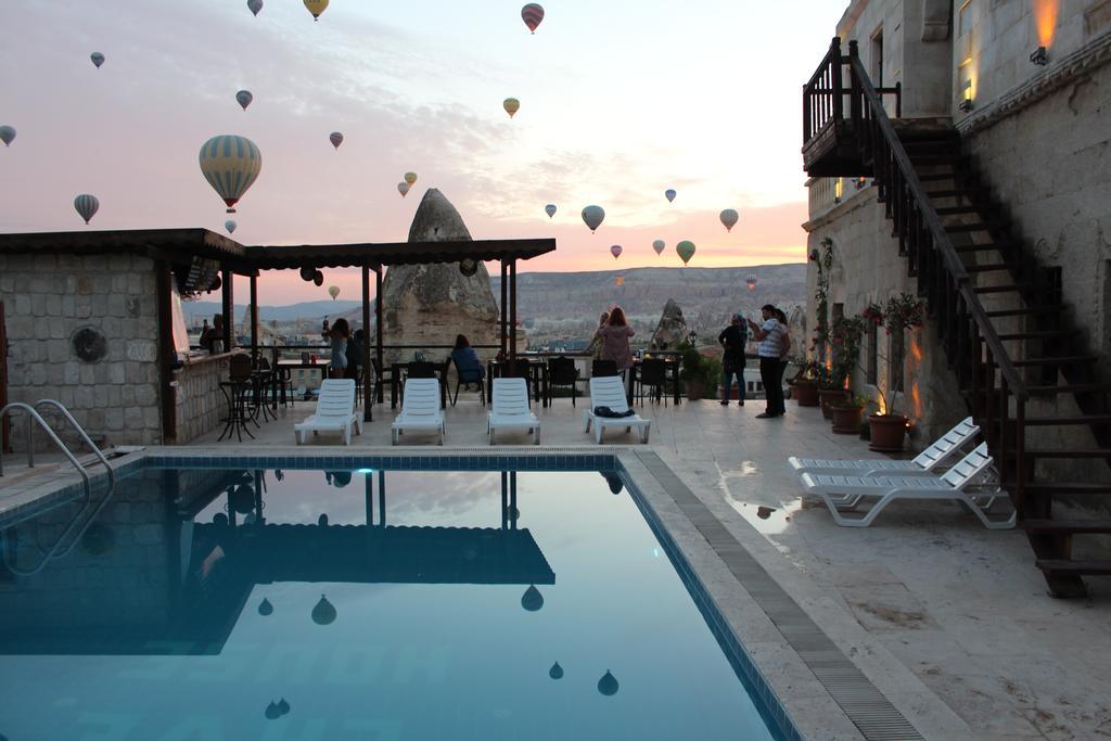 Hotel Shoestring Cave House 2*