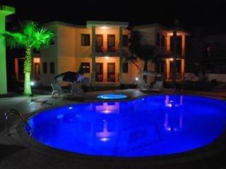 Minta Aparthotel