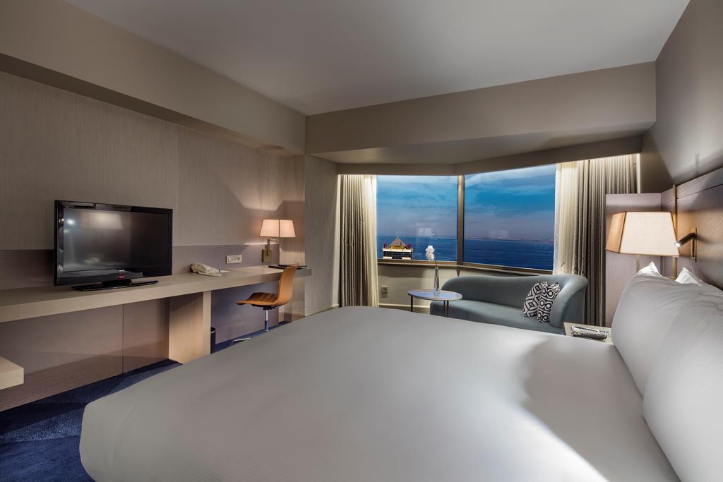Hilton Hotel 5*