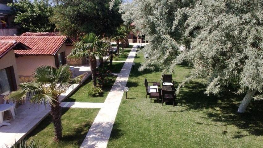 Motel Palm Beach Club *