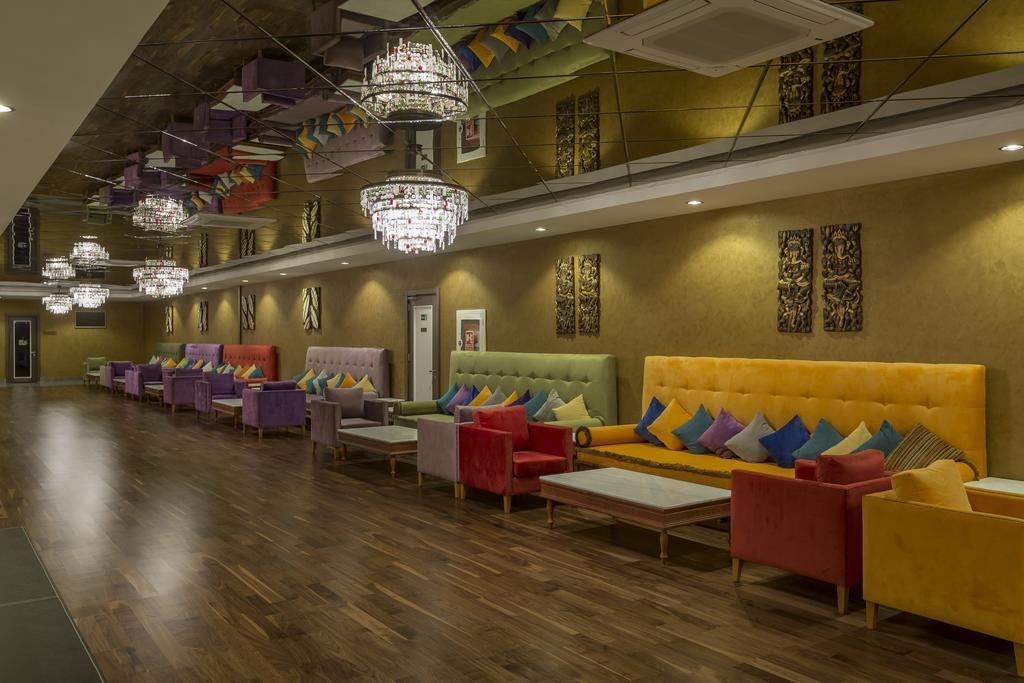 Hotel Royal Taj Mahal