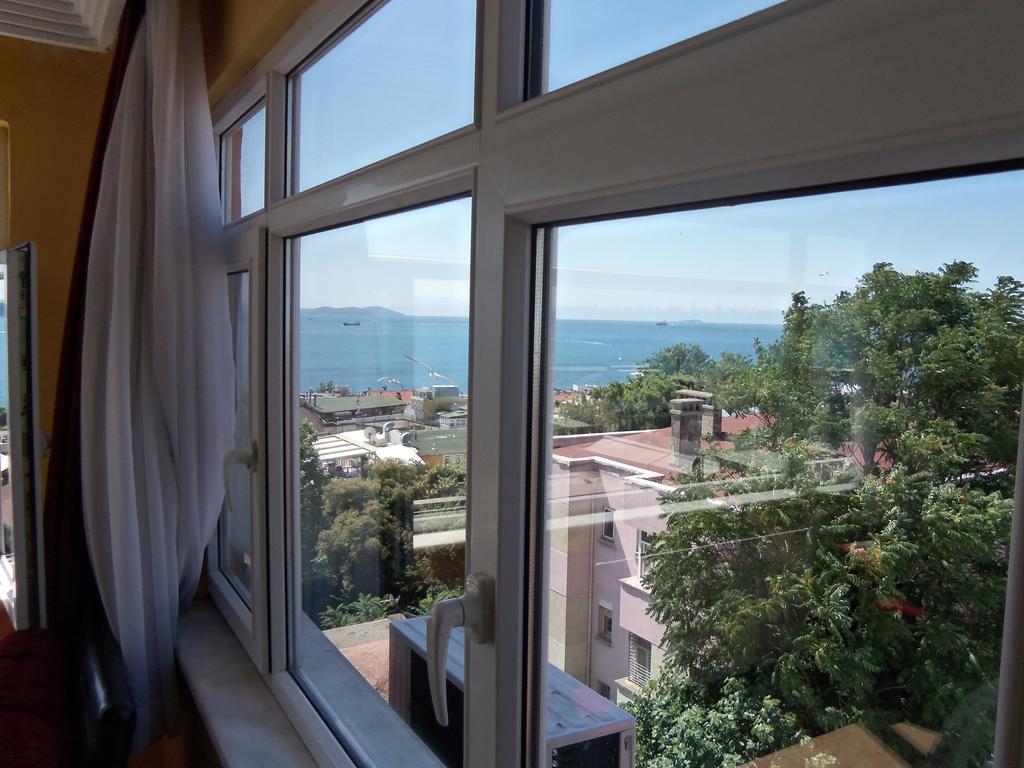 Hotel Cosmopolitan Park 3*