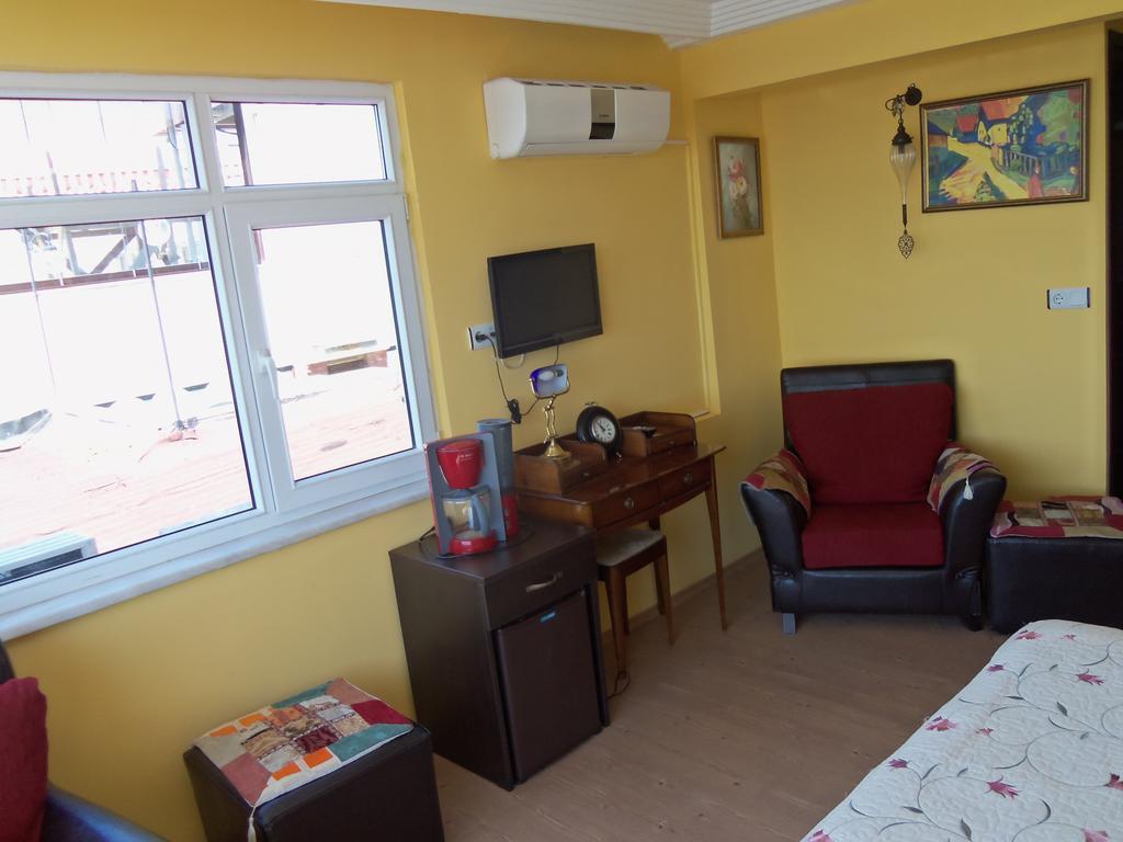 Cosmopolitan Park Hotel 3*