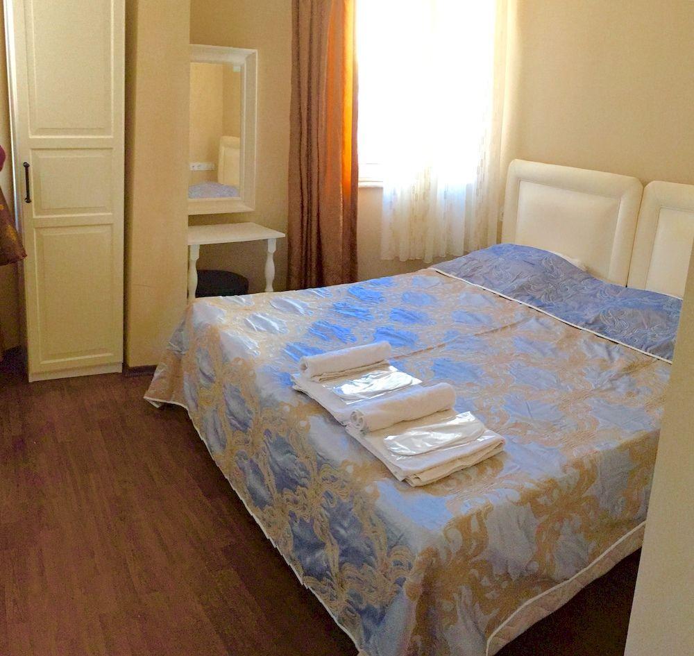 Rose Bouquets Hotel Istanbul