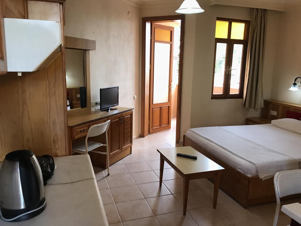 Nar Aparthotel 2*