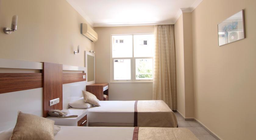 Perle Apart 3*