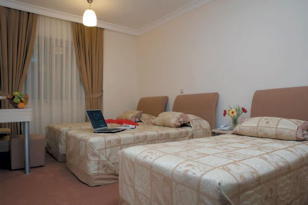 Hotel Exclusive &