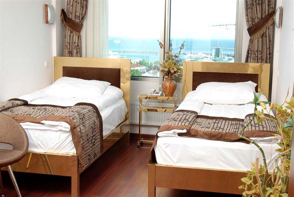 Grand Madrid Hotel