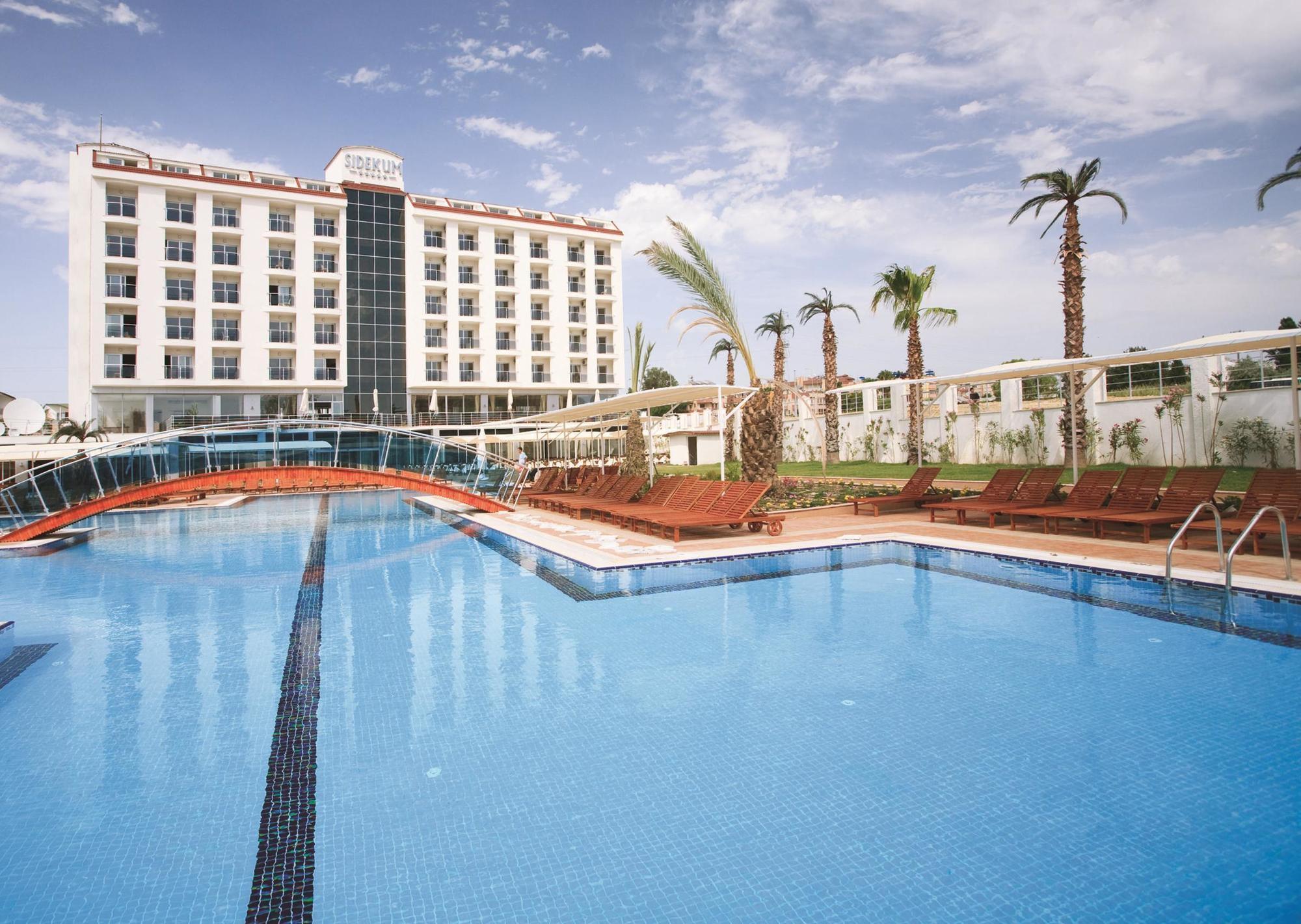 Kum Hotel 5*